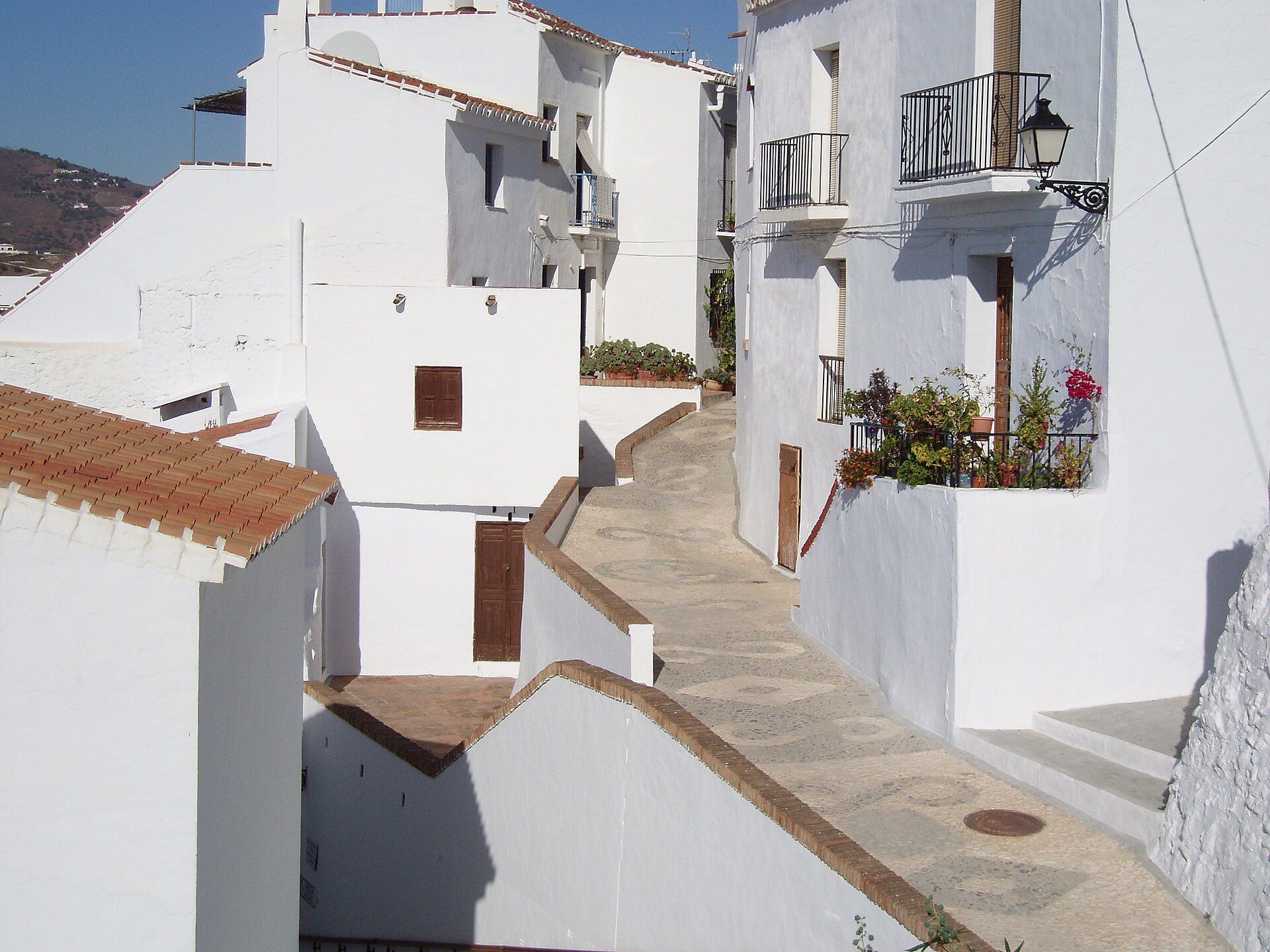 Wit dorp Frigiliana in Andalusië