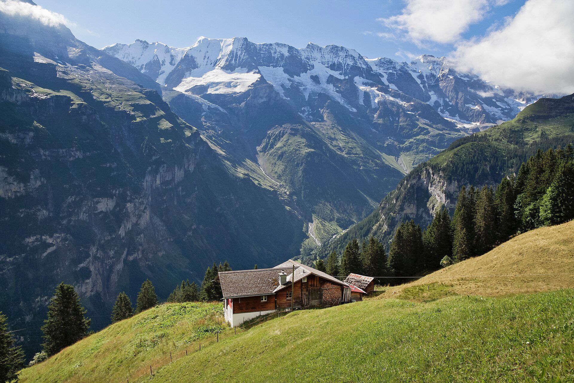 Chalet boven het Lauterbrunnental bij Mürren